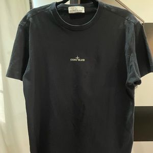 Stone island t shirt